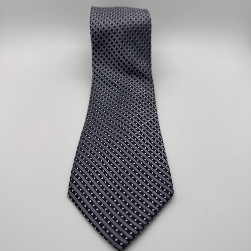 Michael Kors‎ Sleek Business Professional Gray/ Blue/White 100% Silk Long Tie